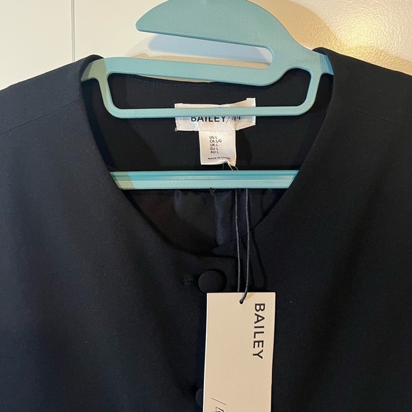 NWT Bailey 44 Black Button-Up Vest Wmns Large - Picture 4 of 16